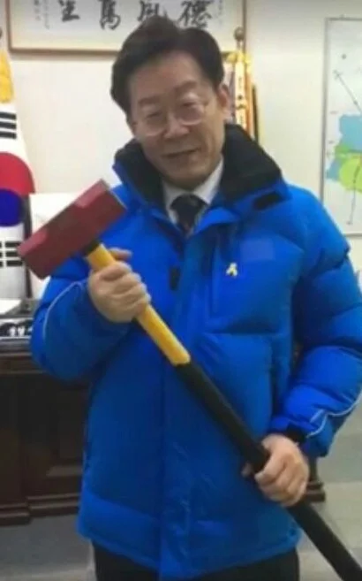 경기도 공공배달앱의 실패와 한국형 챗GPT의 놀라운 공통점 3가지에 대한 img